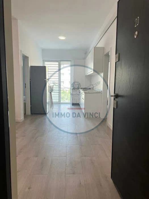 Apartament 3 camere de inchiriat - Poză 1