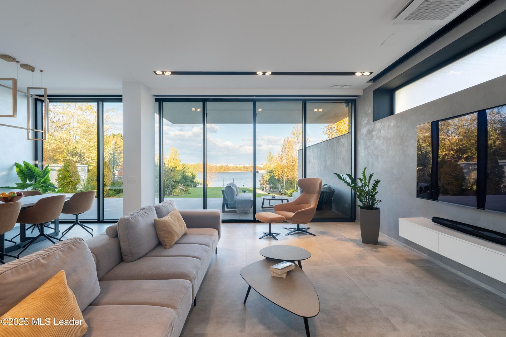 Smart-Home nZEB spectaculoasa Bucuresti Sector1 cu deschidere lac - Poză 14