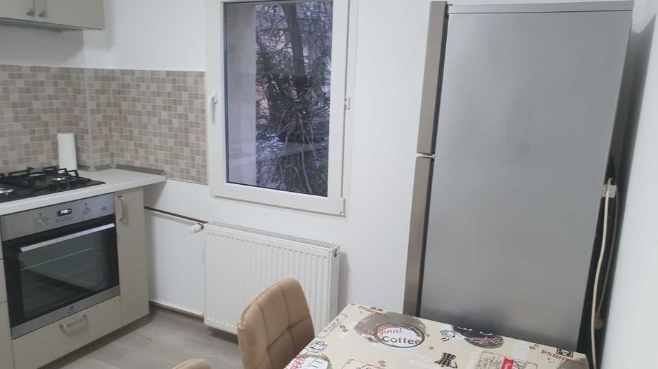 Închiriere garsonieră Piața Alba Iulia Decebal - Poză 3