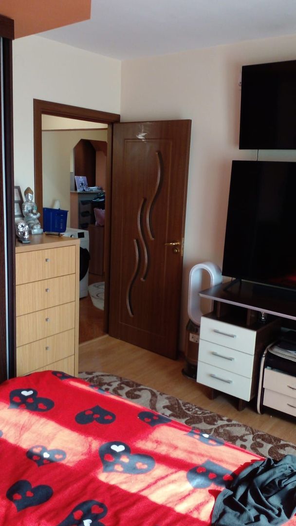 Apartament 3 Camerte Zona 13 Septembrie - Poză 2