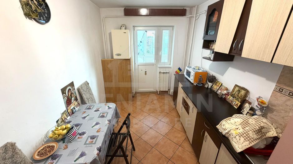 3 camere decomandat etaj 2 - Ciuperca - 74mp - centrala termica - Poză 7