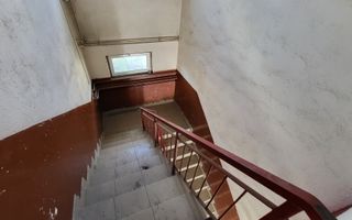Spatiu la etaj 1 - 470 mp - Poză 6