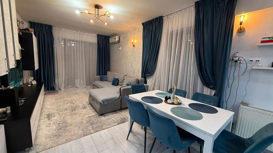 Apartament cu 3 camere, decomandat, zona Albert - Poză 1