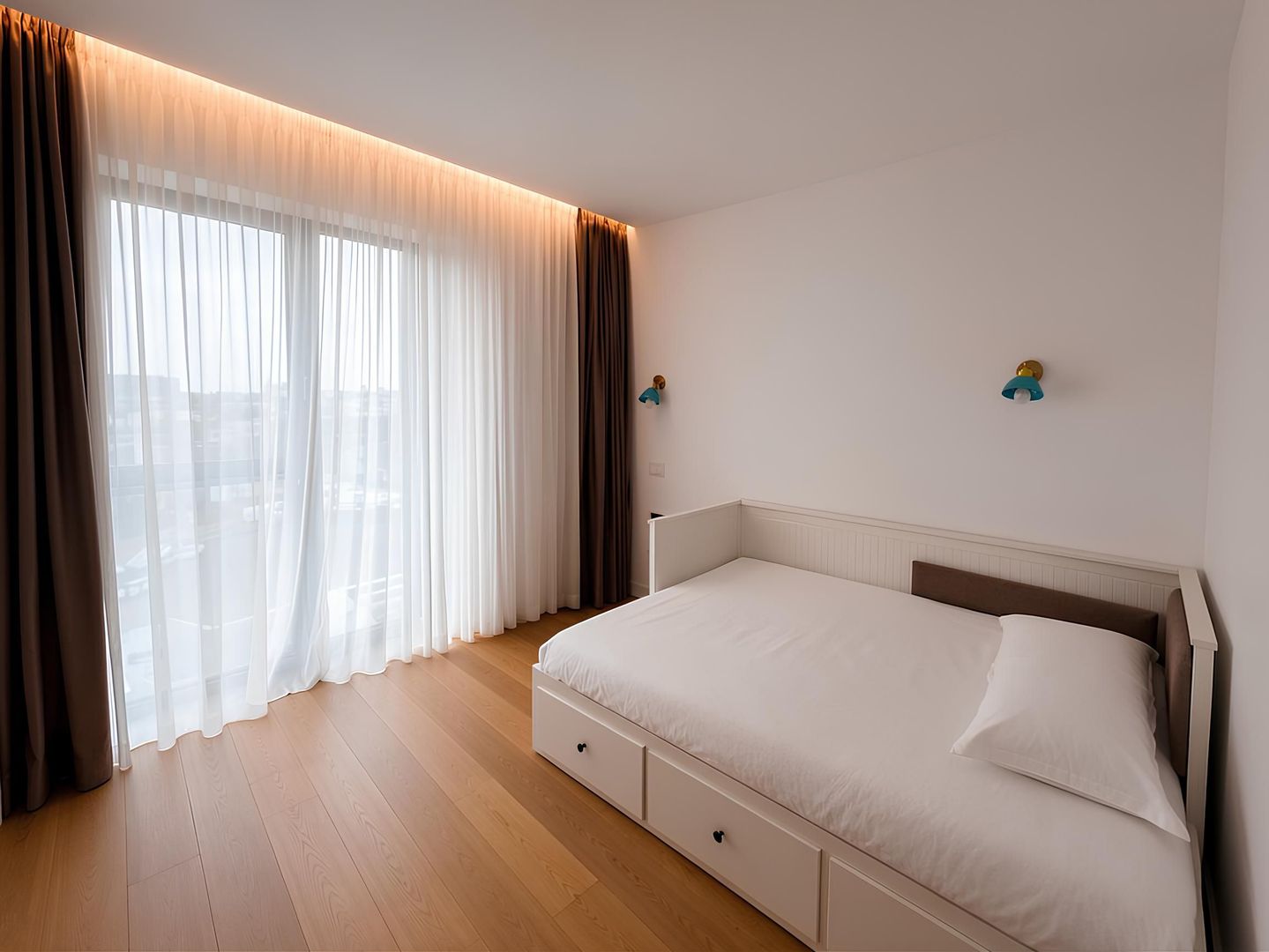 Apartament luminos cu 3 camere și terasă | One Herăstrău Towers - Poză 23