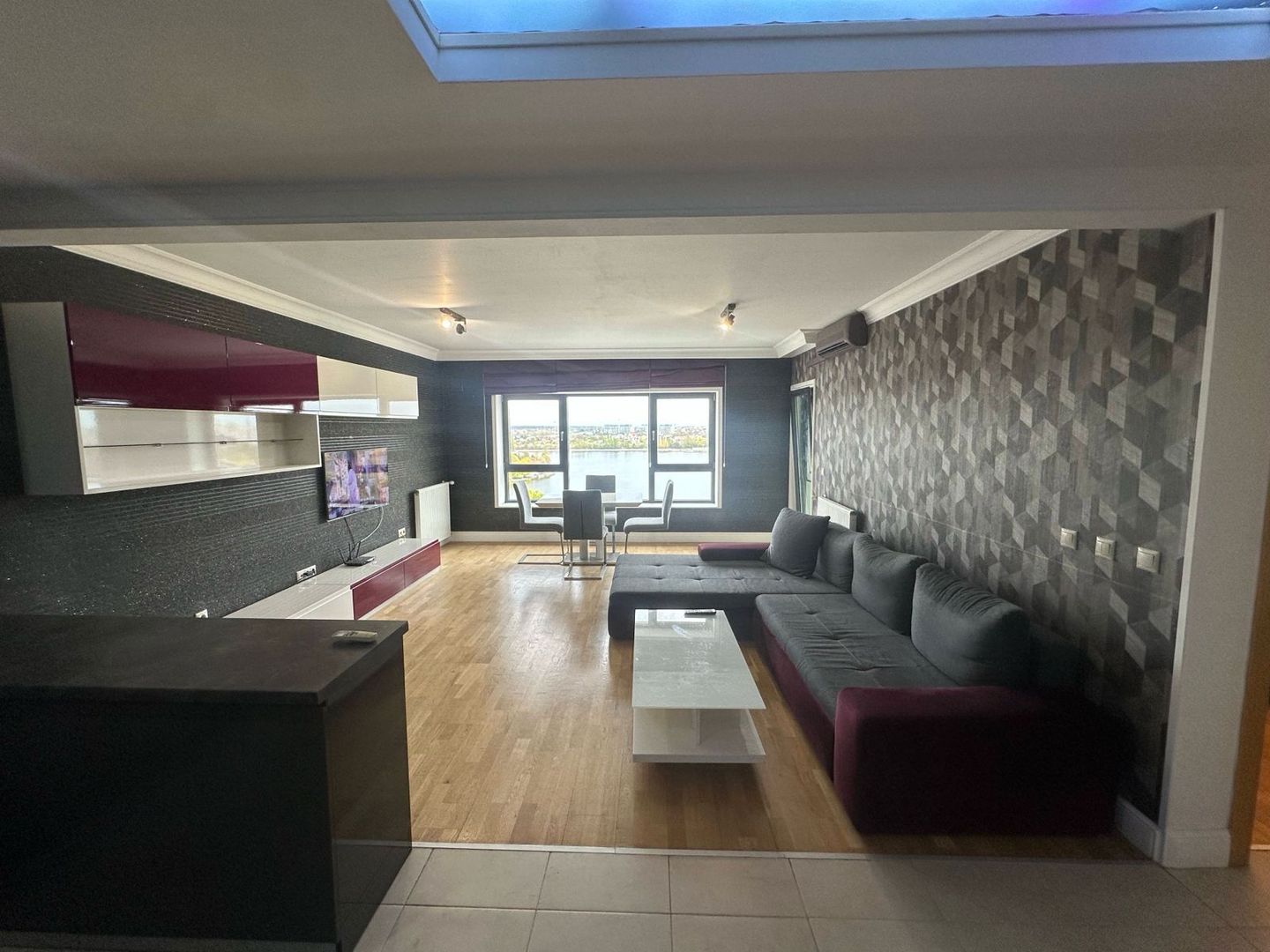 Apartament 2 camere Lacul Tei + loc de parcare cu vedere panoramica - Poză 2