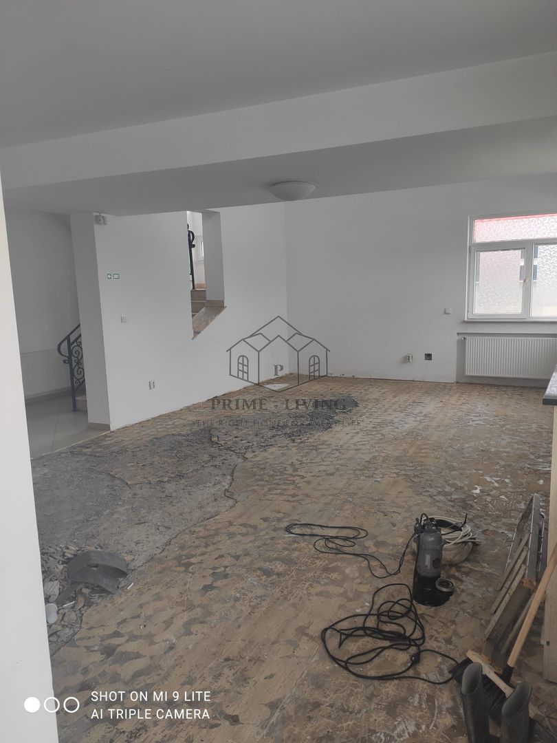 Vila spatioasa de vanzare in Pipera - Poză 17