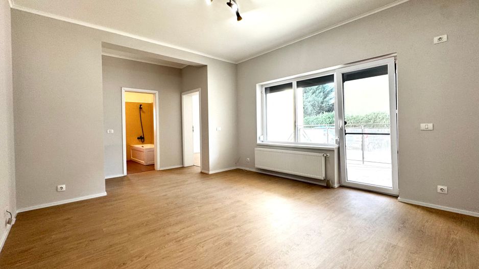 Apartament cu 3 camere | Parter | Terasă | Parcare | Braytim - Poză 1
