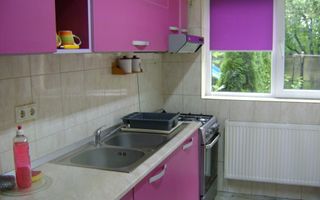 Pensiune de vanzare P+E Busteni - central - Poză 39