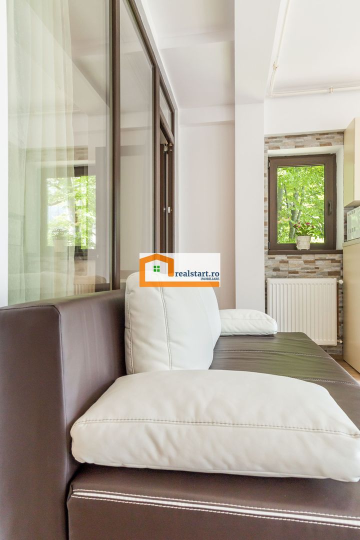 View munte,Studio Azuga, Ideal Investitie aparthotel, mobilat&utilat - Poză 15