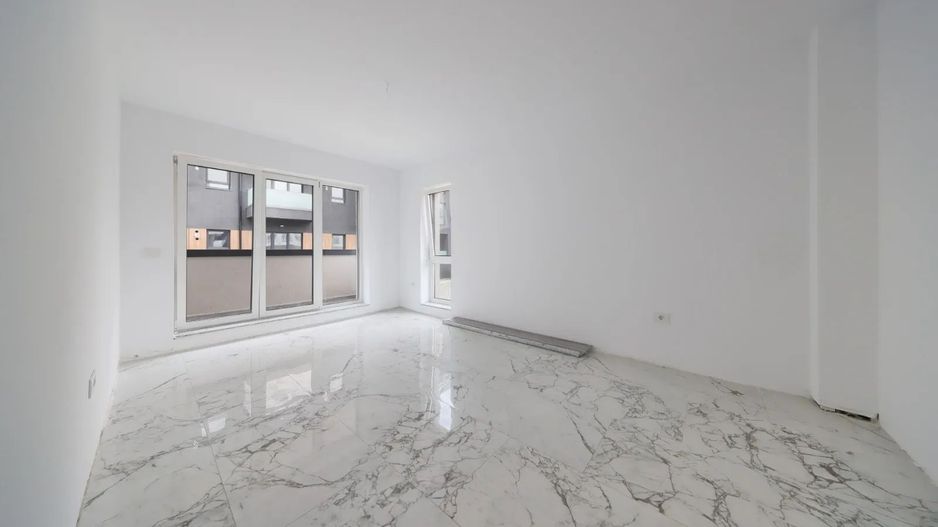 Apartament 3 camere nemobilat, Prima inchiriere  | Parcare + Boxa - Poză 1