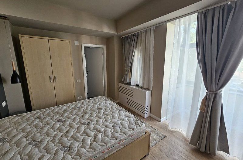 Apart 2camere , 2 bai si terasa zona 1Mai/ Domenii - Poză 10