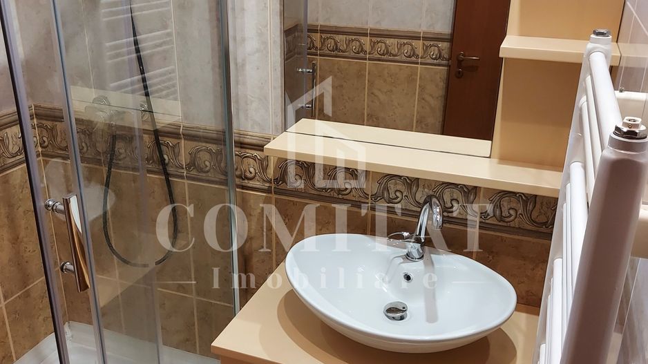 Vilă în Făget | Sediu companie | 2.412 mp teren 8 parcări - Poză 34