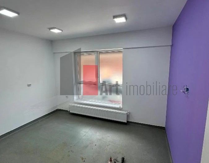 Spatiu comercial de inchiriat in zona Berceni/Luica - Poză 3