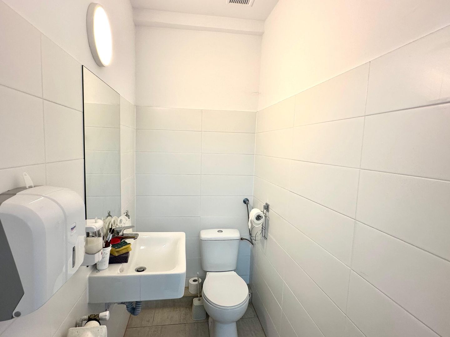 Spațiu comercial de închiriat – Strada Școlii 33, Făgăraș - Poză 2