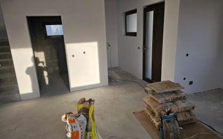 Comision 0% | Casa de vanzare in Dezmir | 149 utili | 2 parcari - Poză 8