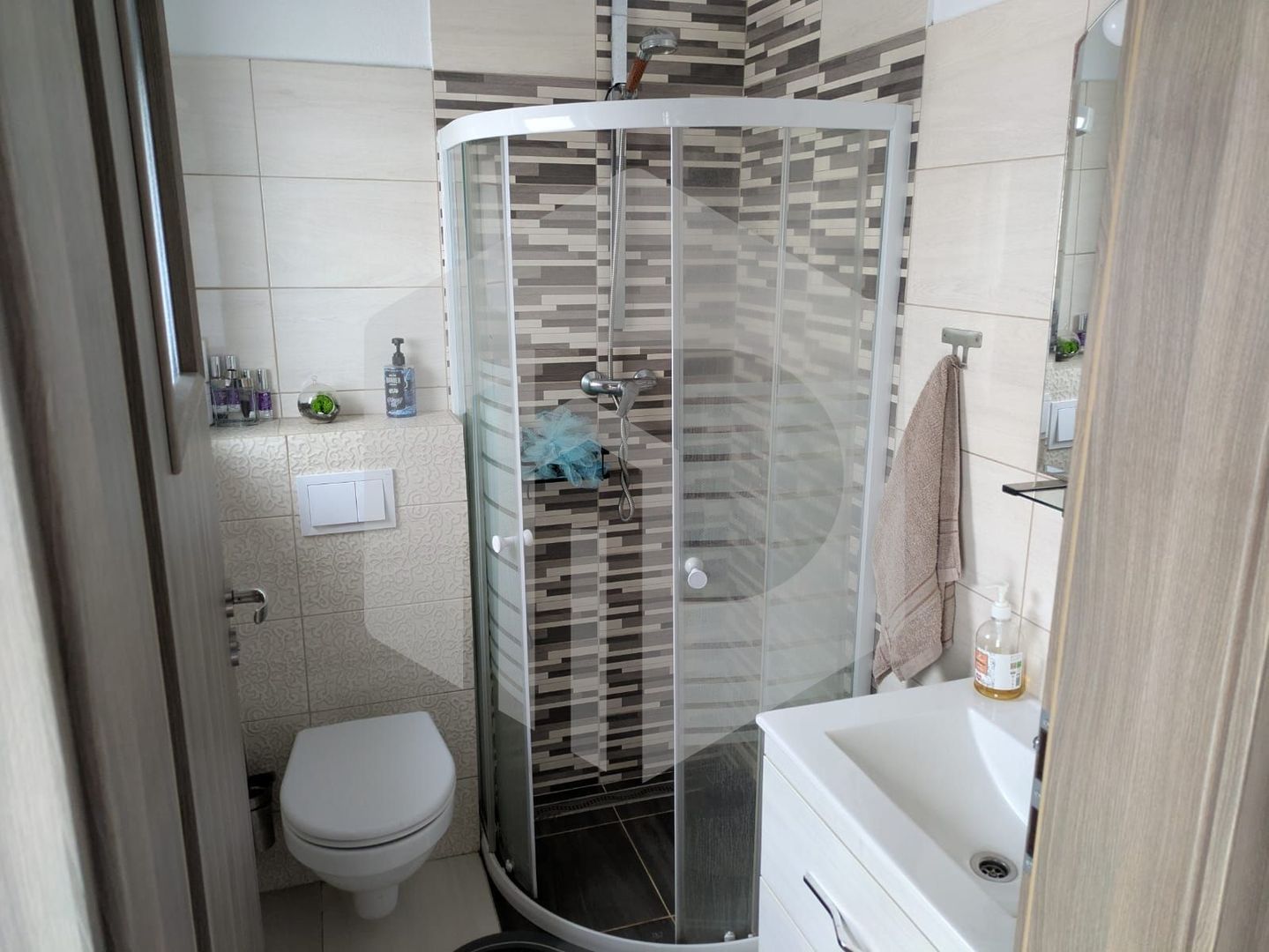 Casa insiruita - 3 Camere - 76mpu - Curte 36 mp - Arhitectilor - Poză 8