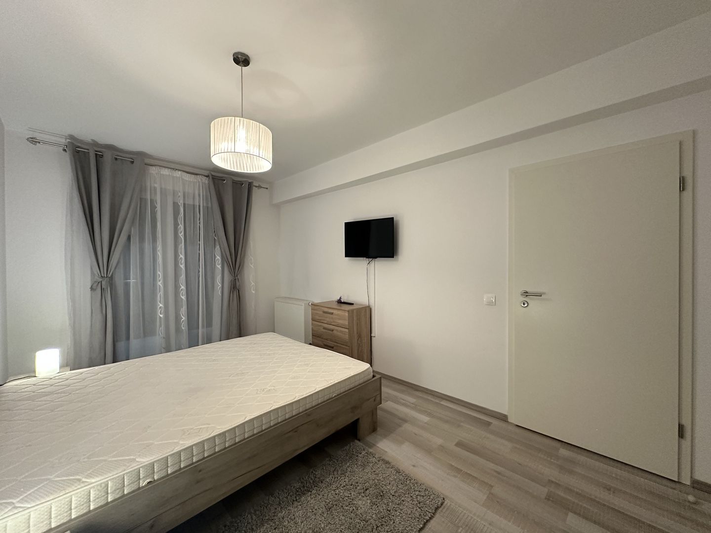 Inchiriem apartament 2 camere modern Avantgarden 3 - Poză 8