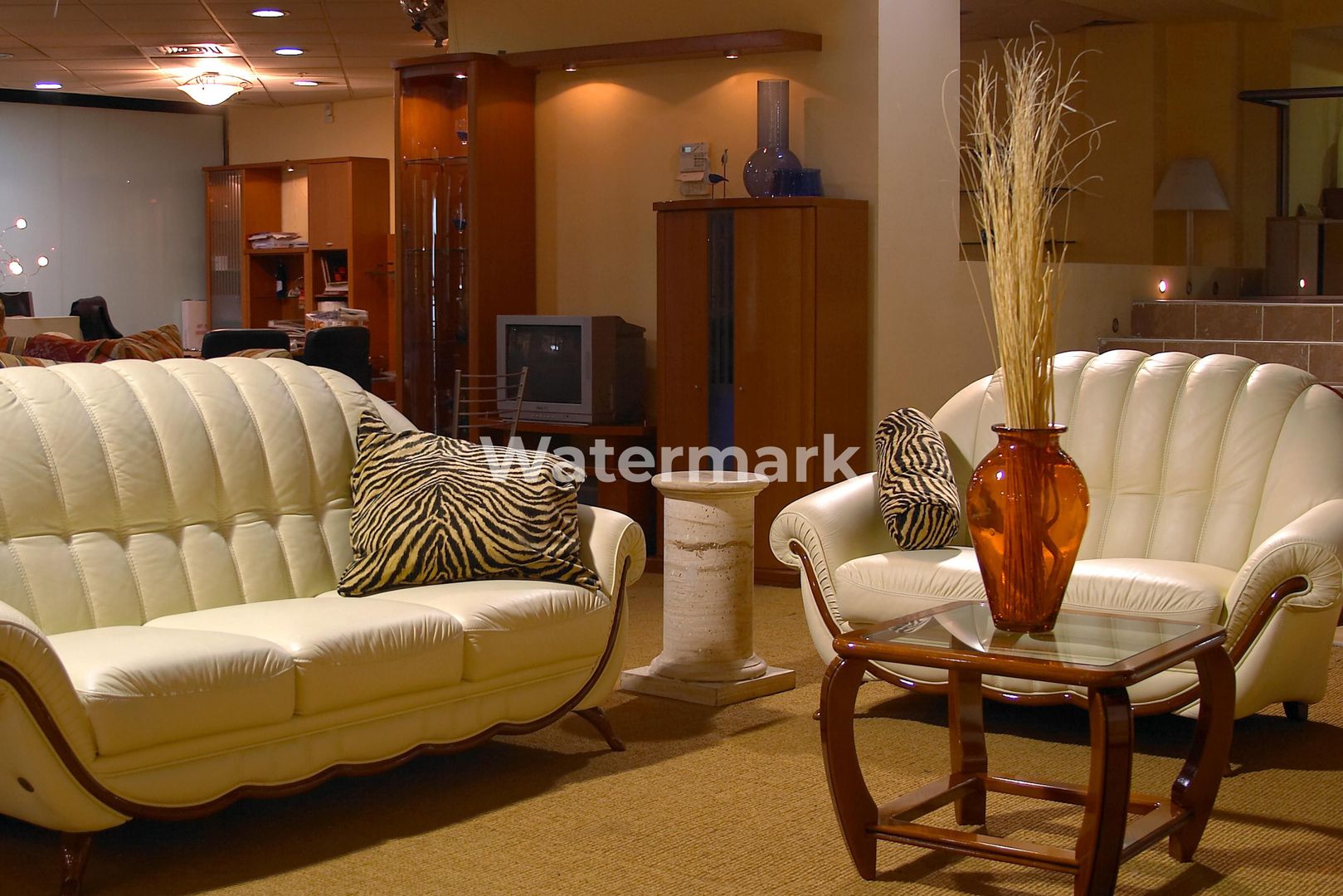 Apartament cu 4 camere de vânzare în zona Armeneasca - Poză 3