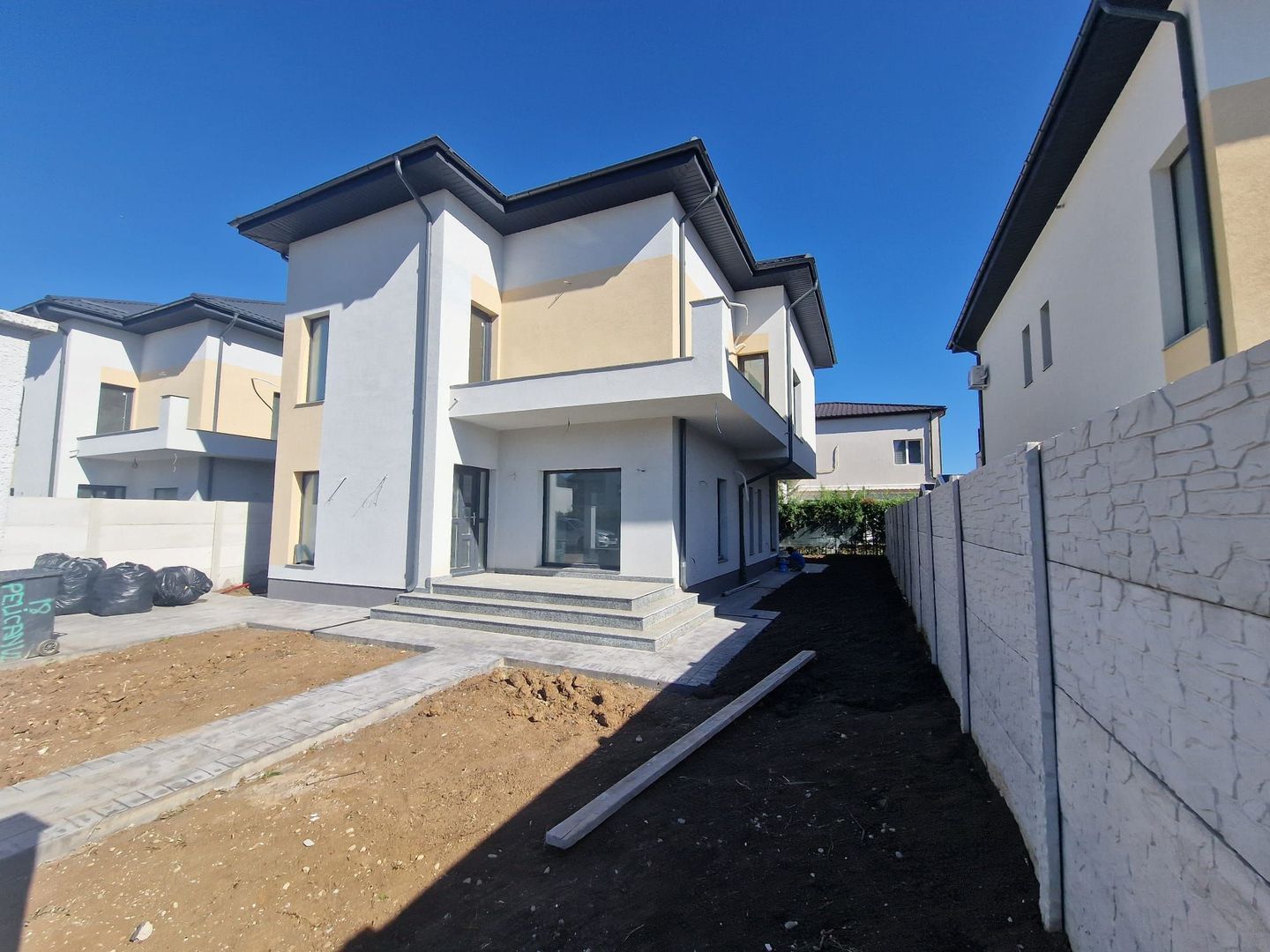 Casă individuală P+1+M | COMISION 0 | Otopeni - Poză 1