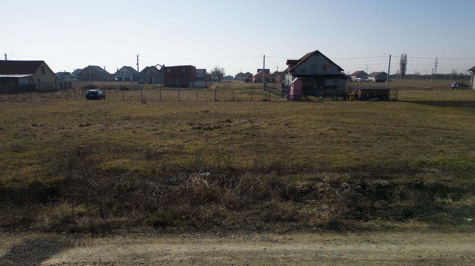 Loc de casa 500 mp în Curtici - Poză 8