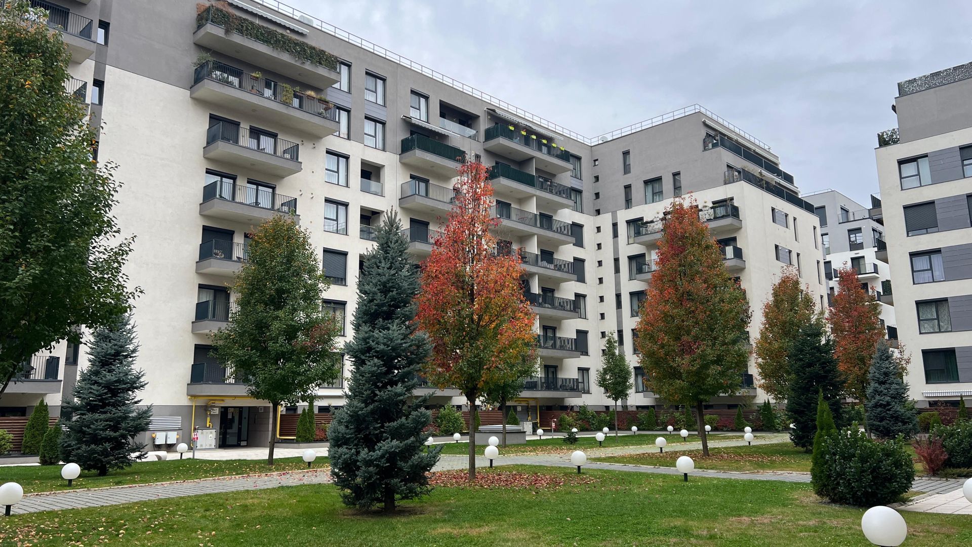 3 camere | parcare subterana si boxa | vedere libera - Poză 10