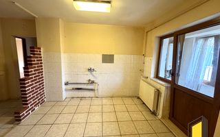 Apartament de vanzare decomandat | Etaj 2 | Zona Micro 17 - Poză 5