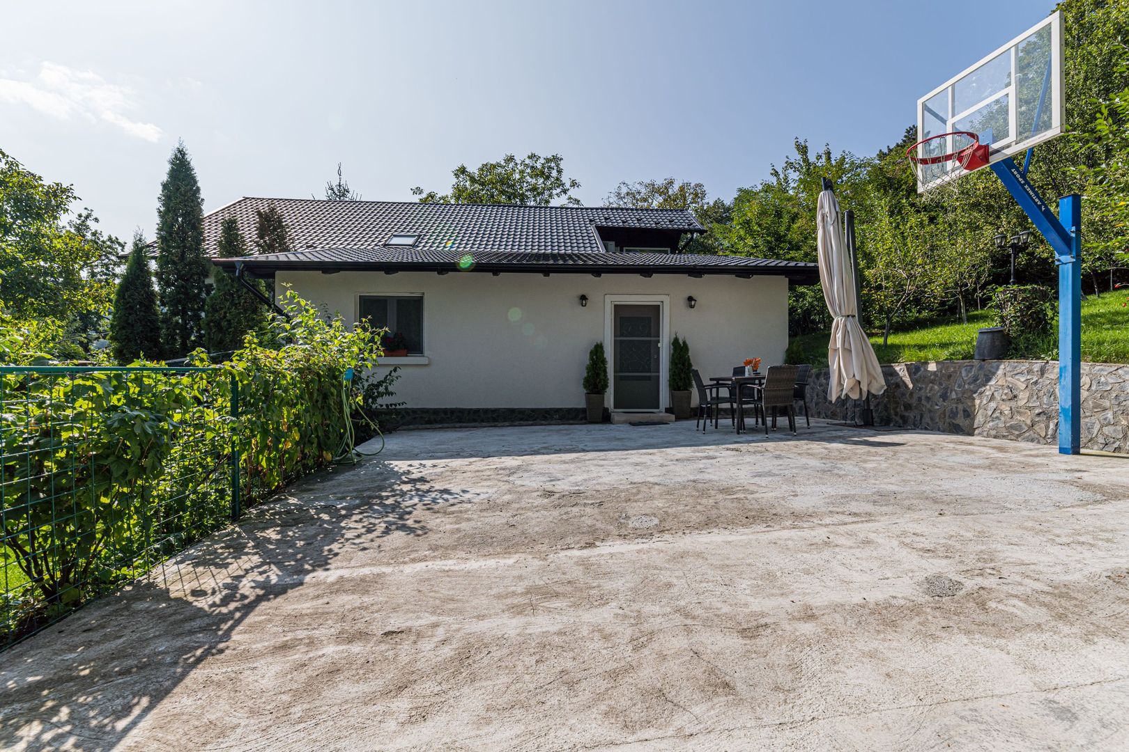 Vila de lux,  de inchiriat! Drumul Poienii! - Poză 49