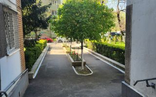 Apartament 3 camere | Favorit | Etaj 8/10 | Complet mobilat | 50m de metrou - Poză 2