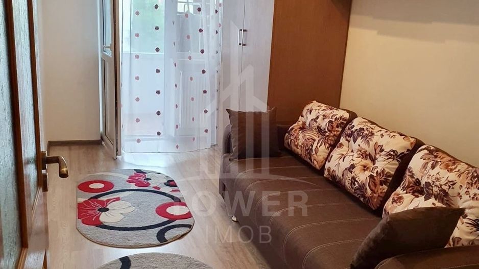 Apartament 3 camere, etaj intermediar, balcon - Poză 4