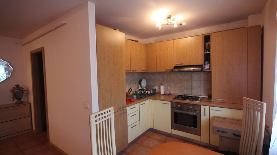 Apt cu  scara interioara  langa Kaufland Dumbravita - Poză 8