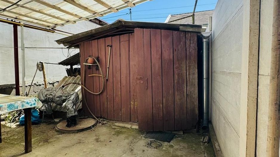 Casa singur in curte Iosia - Poză 11