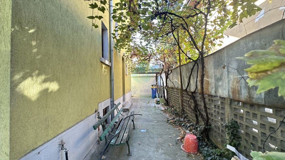 Vila boema in VATRA LUMINOASA - Poză 14