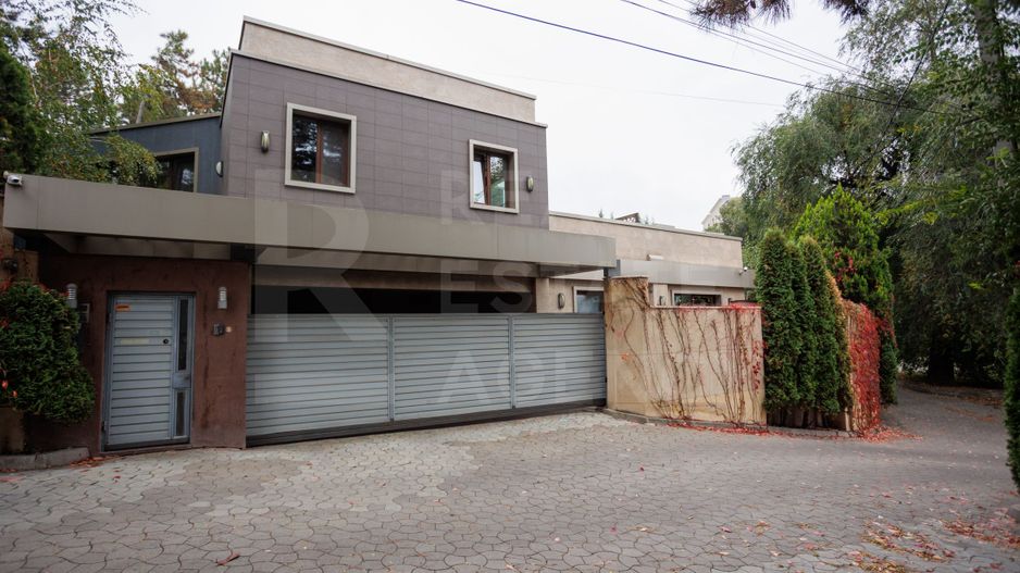 Chirie, Casa, 6 camere, Râscani - Poză 2