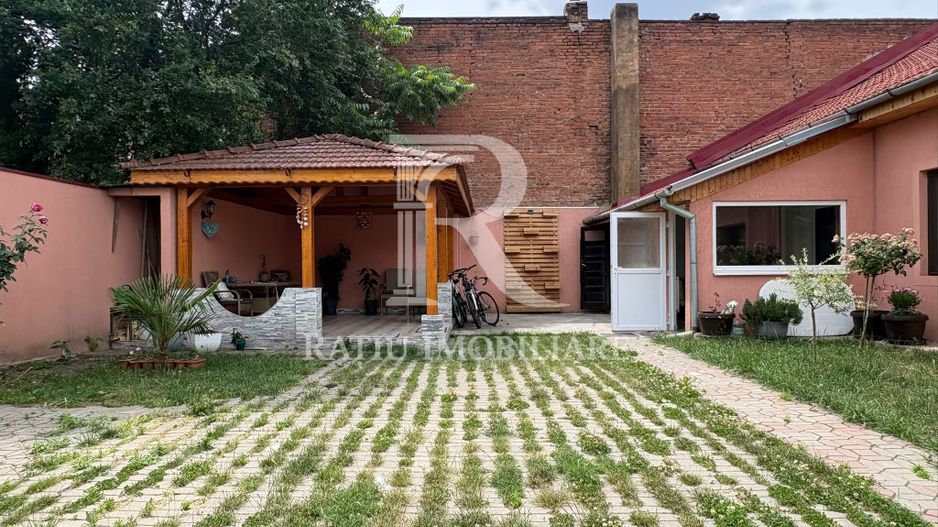 Casa de vanzare ultracentrală  | Cuza Voda | Oradea - Poză 2