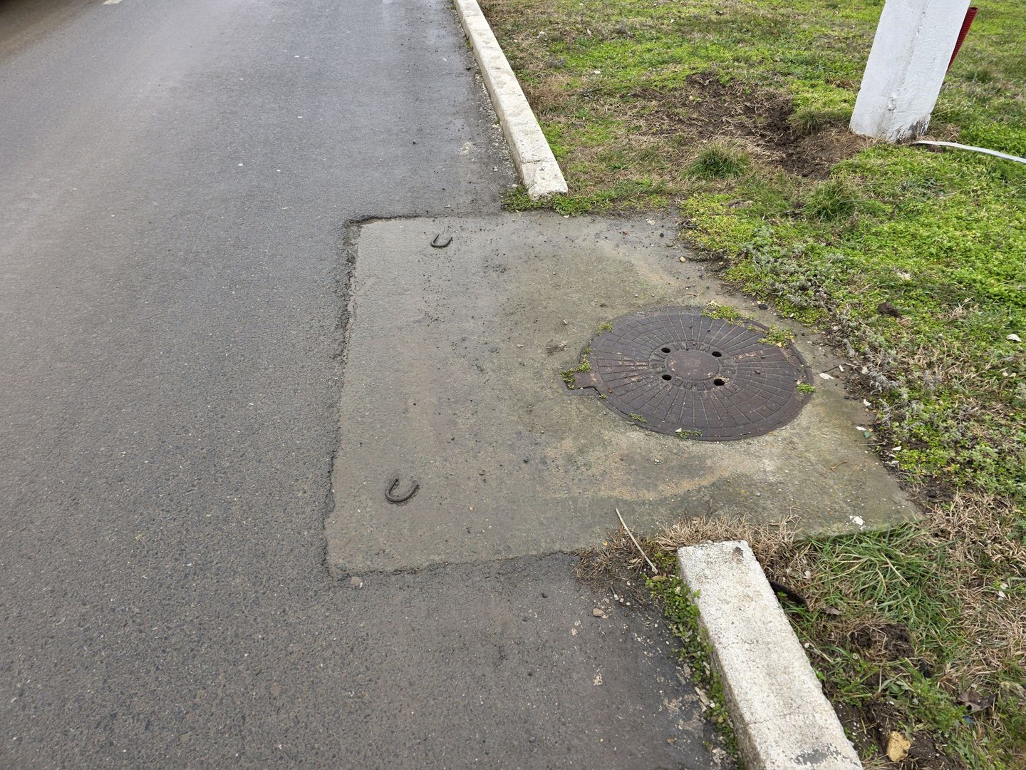 TEREN ÎNTRE CASE – Teren intravilan 801 mp | Central Cumpăna | Stradă asfalta - Poză 3