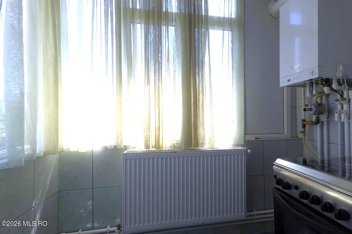 Far - Parc, 2 camere decomandate, 2 balcoane, 56 mp, centrala gaz! - Poză 13
