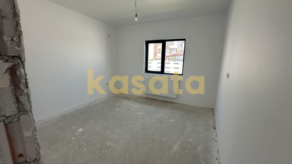 Casă Individuală 🏡 | Bragadiru | Parter + Mansardă | Curte 🌿 - Poză 7