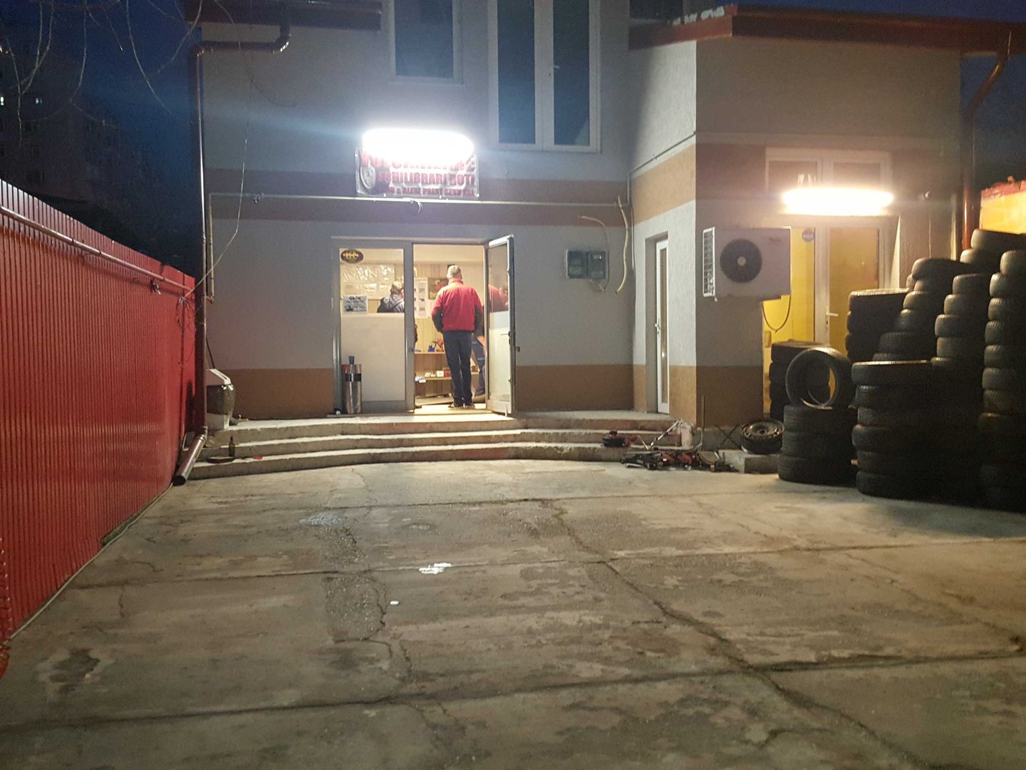 Spatiu Comercial - Poză 1