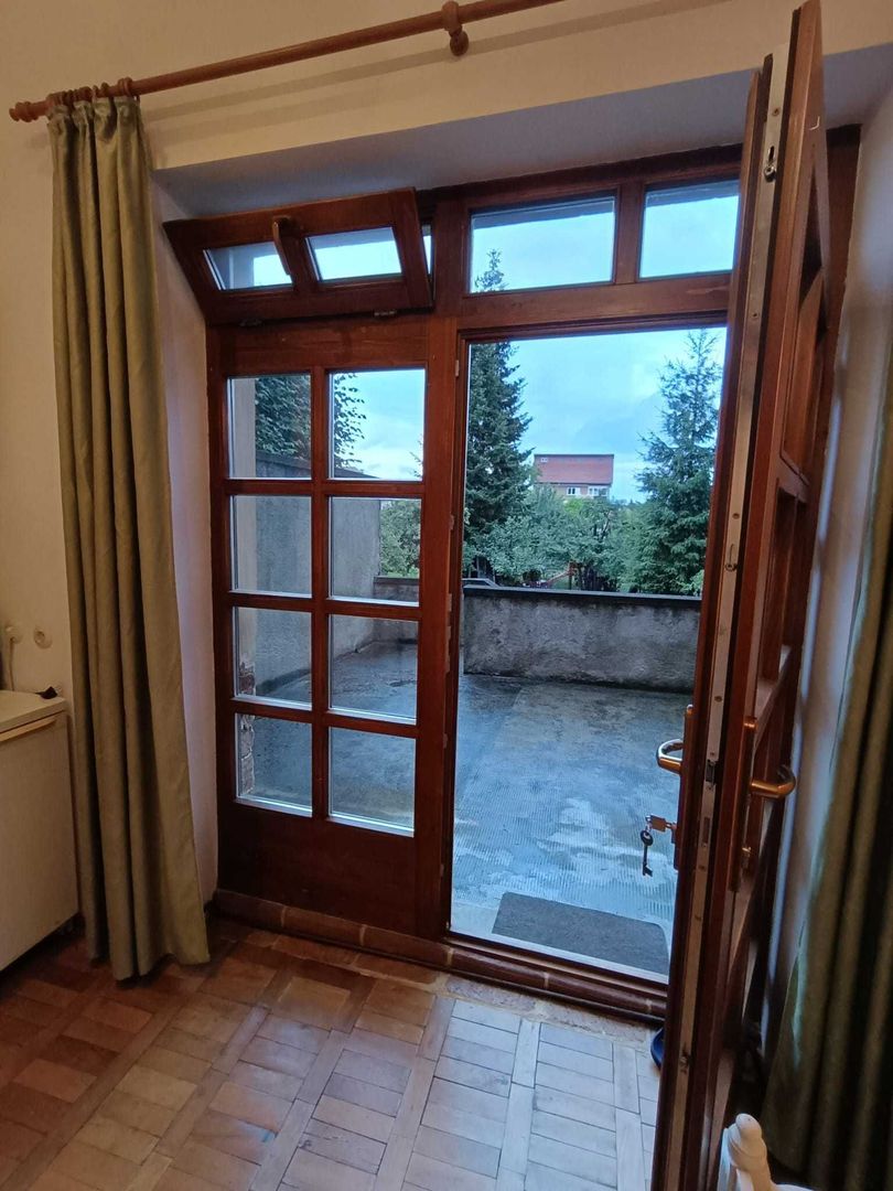 Garsoniera cu terasa proprie in vila interbelica | 20 mp + 16 mp terasa | Centru - Poză 8