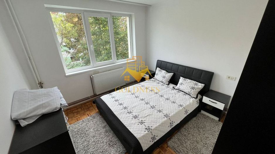 3 camere mobilat modern Piata Abator parcare proprie - Poză 2