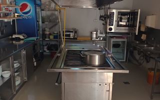 Restaurant deosebit pentru inchirire Central Oradea - Poză 6