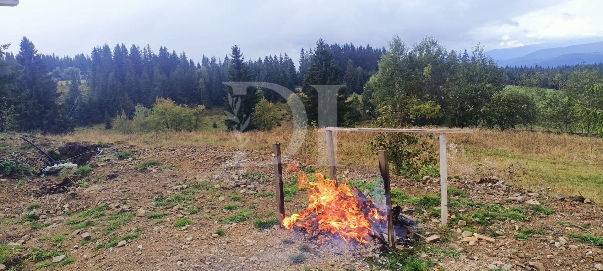 Cabana tip A frame si teren 1000 mp de vanzare / Marisel . Cluj - Poză 11