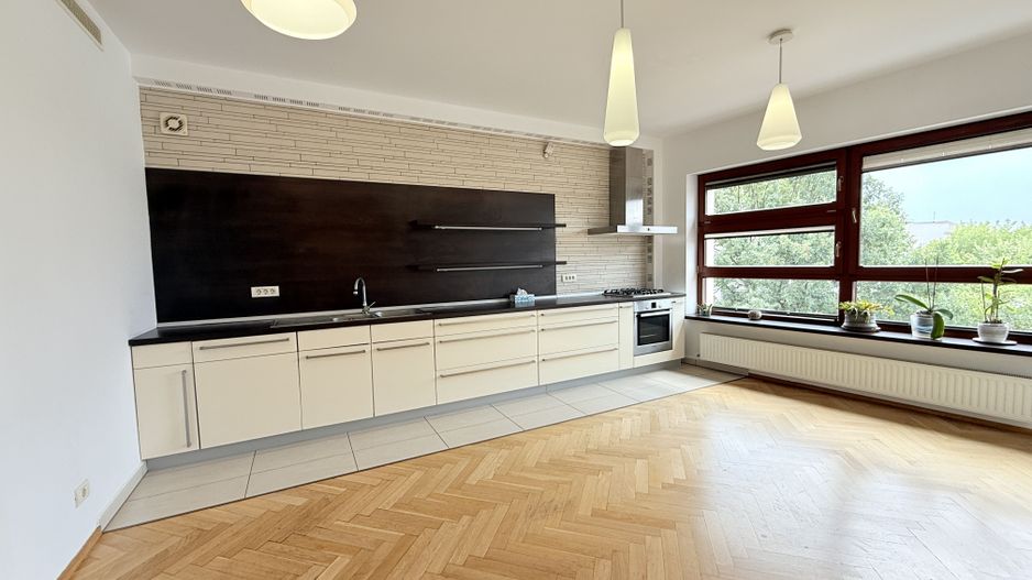 APARTAMENT DEOSEBIT ADIACENT CALEA VICTORIEI - Poză 3