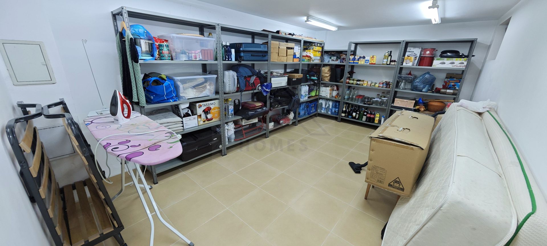 Casa spatioasa. Pretabil si pt. clinica, invatamant, camin varstnici. - Poză 38