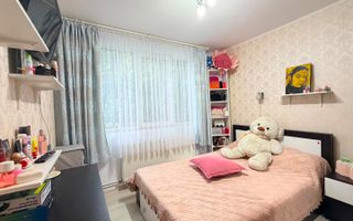 Metrou Aparatorii Patriei ~ Apartament 3 camere decomandat - Poză 6