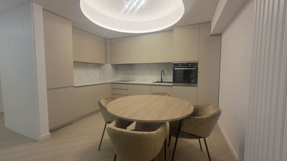 3 camere | Prima inchiriere | Cortina North - Poză 4