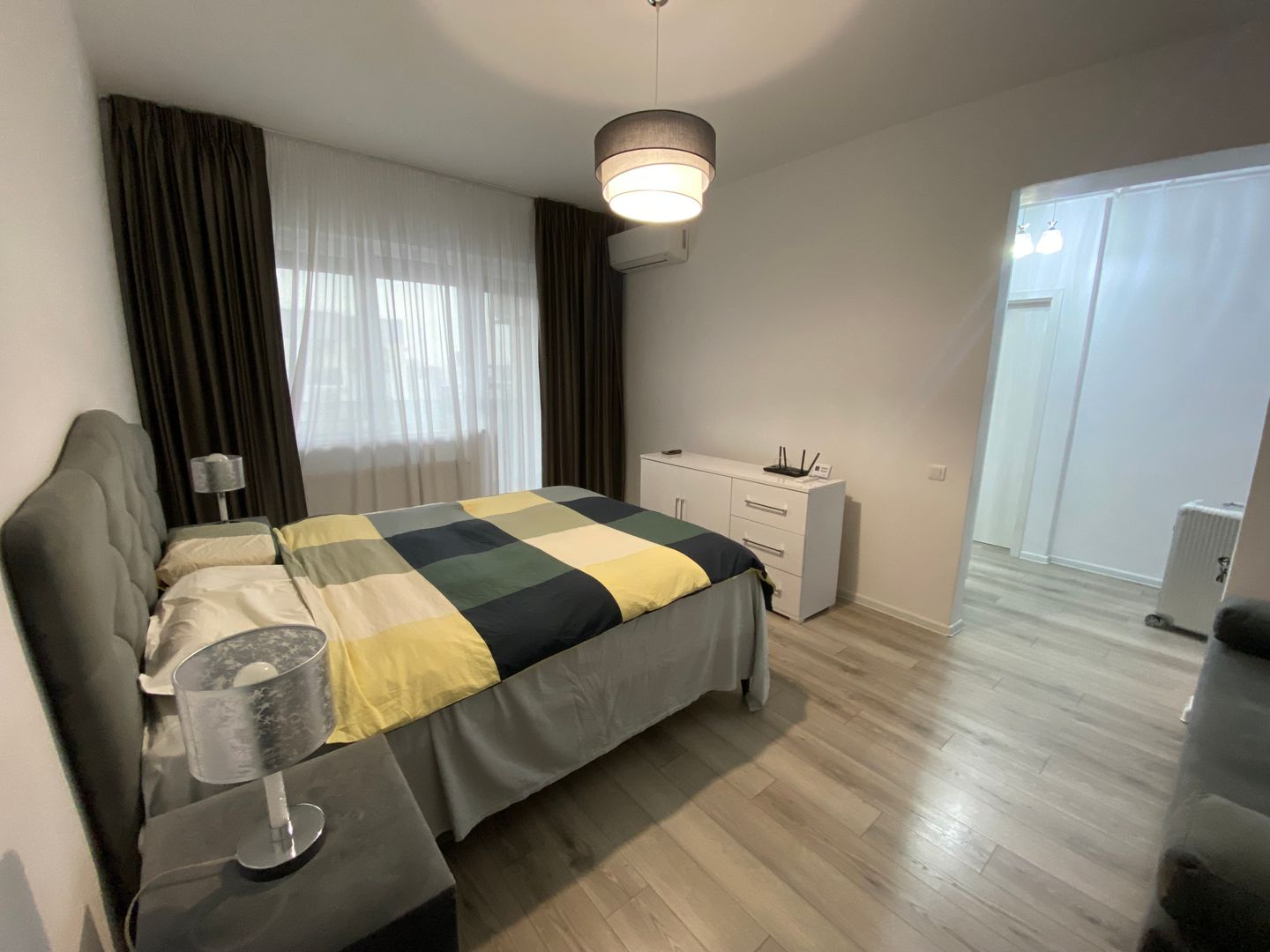 Garsonieră LUX POLITEHNICA MOBILATĂ ȘI UTILATĂ-BALCON-LOC DE PARCARE - Poză 3