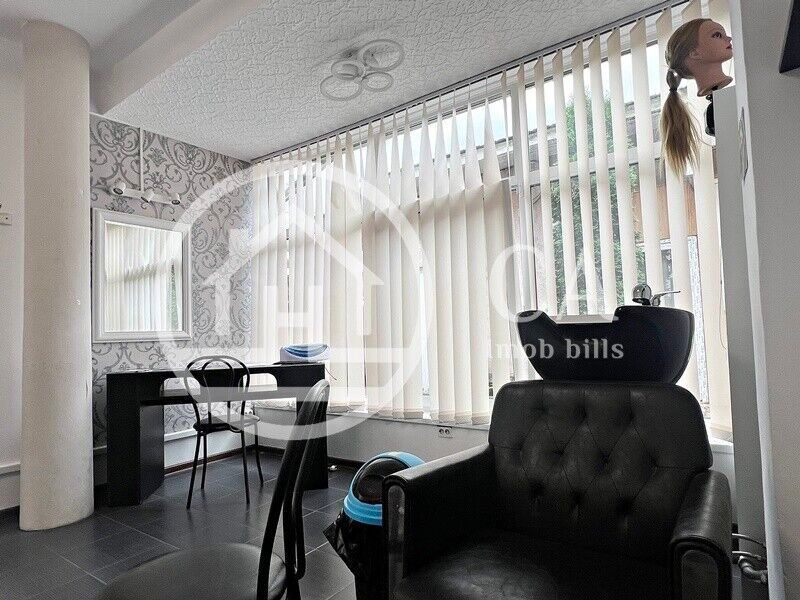 Spatiu comercial de vanzare in zona Rogerius, Oradea - Poză 3