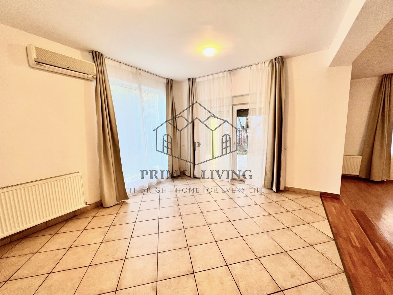 VILA CU 5 DORMITOARE LA INCHIRIERE IN COMPLEX REZIDENTIAL - Poză 12