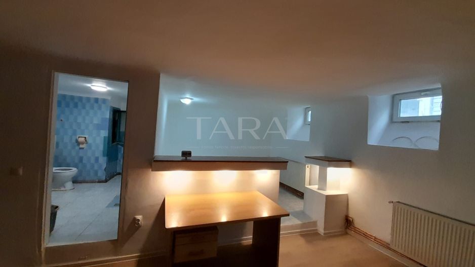 Vanzare apartament cu 2 camere in zona Ultracentrala - Poză 1